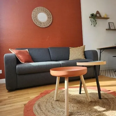 Terre - 1st Floor - Center - Train Station 5 Minutes Away * Charleville-Mézières