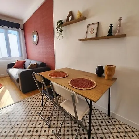 Appartement Terre 1st Floor Center Train Station 5 Minutes Away Charleville-Mézières
